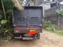https://riyasewana.com/uploads/mahindra-bolero-2015-413021812744.jpg