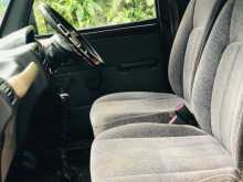 https://riyasewana.com/uploads/mahindra-bolero-2016-199152812073.jpg