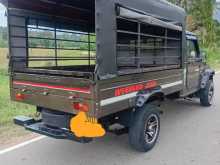 https://riyasewana.com/uploads/mahindra-bolero-2016-28493212434.jpg