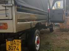 https://riyasewana.com/uploads/mahindra-bolero-2016-520301512473.jpg