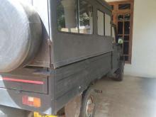 https://riyasewana.com/uploads/mahindra-bolero-201618536574.jpg