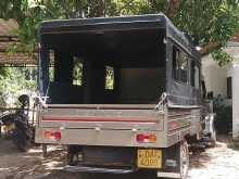 https://riyasewana.com/uploads/mahindra-bolero-2017-198124612632.jpg