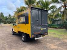 https://riyasewana.com/uploads/mahindra-bolero-2017-2113282812792.jpg
