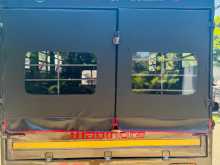 https://riyasewana.com/uploads/mahindra-bolero-2017-520022212594.jpg