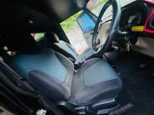 https://riyasewana.com/uploads/mahindra-bolero-2018-1413211312573.jpg