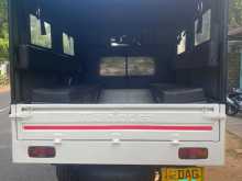 https://riyasewana.com/uploads/mahindra-bolero-2018-66570312012.jpg