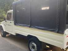 https://riyasewana.com/uploads/mahindra-bolero-2018-66570312173.jpg