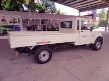 https://riyasewana.com/uploads/mahindra-bolero-2025-58392412134.jpg