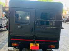 https://riyasewana.com/uploads/mahindra-bolero-21155007396.jpg