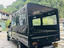 https://riyasewana.com/uploads/mahindra-bolero-2116462522582.jpg