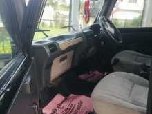 https://riyasewana.com/uploads/mahindra-bolero-2220037205.jpg