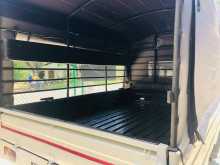 https://riyasewana.com/uploads/mahindra-bolero-231427474162.jpg