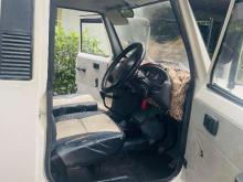 https://riyasewana.com/uploads/mahindra-bolero-252037356054.jpg