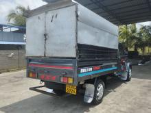 https://riyasewana.com/uploads/mahindra-bolero-261124246484.jpg