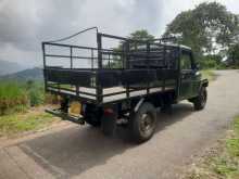 https://riyasewana.com/uploads/mahindra-bolero-261251454403.jpg