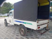 https://riyasewana.com/uploads/mahindra-bolero-281024384692.jpg