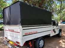 https://riyasewana.com/uploads/mahindra-bolero-281303424392.jpg