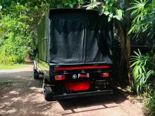 https://riyasewana.com/uploads/mahindra-bolero-291114156034.jpg