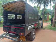 https://riyasewana.com/uploads/mahindra-bolero-291132314622.jpg