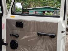 https://riyasewana.com/uploads/mahindra-bolero-291233296075.jpg