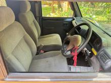 https://riyasewana.com/uploads/mahindra-bolero-291510166984.jpg