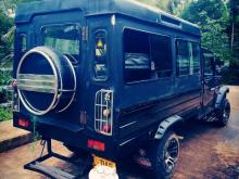 https://riyasewana.com/uploads/mahindra-bolero-301403476626.jpg