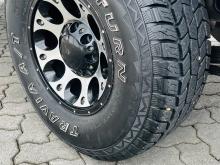 https://riyasewana.com/uploads/mahindra-bolero-3015154017605.jpg