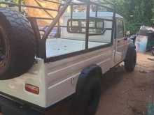https://riyasewana.com/uploads/mahindra-bolero-311521434952.jpg