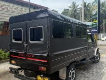 https://riyasewana.com/uploads/mahindra-bolero-38492817035.jpg