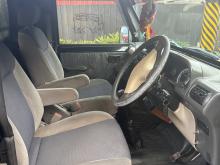https://riyasewana.com/uploads/mahindra-bolero-39153917773.jpg