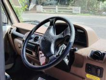https://riyasewana.com/uploads/mahindra-bolero-41014106572.jpg