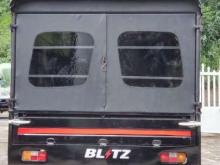 https://riyasewana.com/uploads/mahindra-bolero-42036046665.jpg
