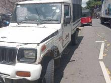 https://riyasewana.com/uploads/mahindra-bolero-5121312454314.jpg