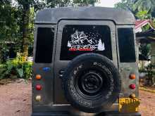 https://riyasewana.com/uploads/mahindra-bolero-5702384123.jpg