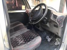 https://riyasewana.com/uploads/mahindra-bolero-619571517905.jpg