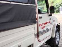 https://riyasewana.com/uploads/mahindra-bolero-6232535414.jpg
