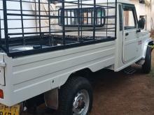https://riyasewana.com/uploads/mahindra-bolero-720381217515.jpg