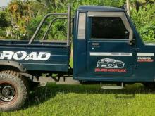 https://riyasewana.com/uploads/mahindra-bolero-81456456606.jpg