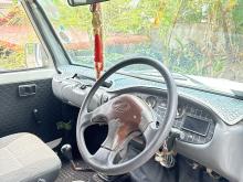 https://riyasewana.com/uploads/mahindra-bolero-815394817016.jpg