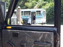 https://riyasewana.com/uploads/mahindra-bolero-8161314376.jpg