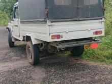 https://riyasewana.com/uploads/mahindra-bolero-8937526946.jpg