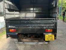 https://riyasewana.com/uploads/mahindra-bolero-double-1717112122293.jpg