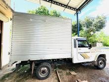 https://riyasewana.com/uploads/mahindra-bolero-full-29354317886.jpg