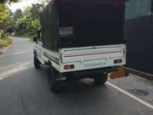 https://riyasewana.com/uploads/mahindra-bolero-maxi-11945014253.jpg
