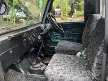 https://riyasewana.com/uploads/mahindra-bolero-maxi-1811010917342.jpg