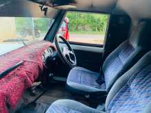 https://riyasewana.com/uploads/mahindra-bolero-maxi-2011-619090612163.jpg
