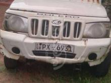 https://riyasewana.com/uploads/mahindra-bolero-maxi-20112110463159.jpg