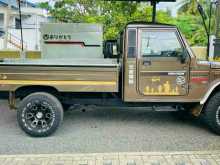 https://riyasewana.com/uploads/mahindra-bolero-maxi-2015-2210571912624.jpg