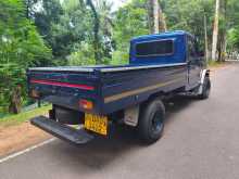 https://riyasewana.com/uploads/mahindra-bolero-maxi-2016-248032612923.jpg