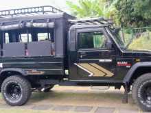 https://riyasewana.com/uploads/mahindra-bolero-maxi-21110950774.jpg